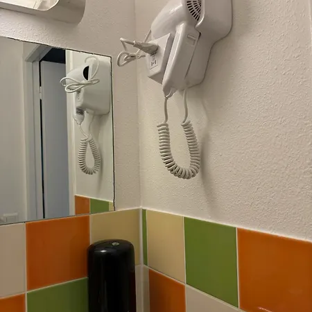 Premium Hotel